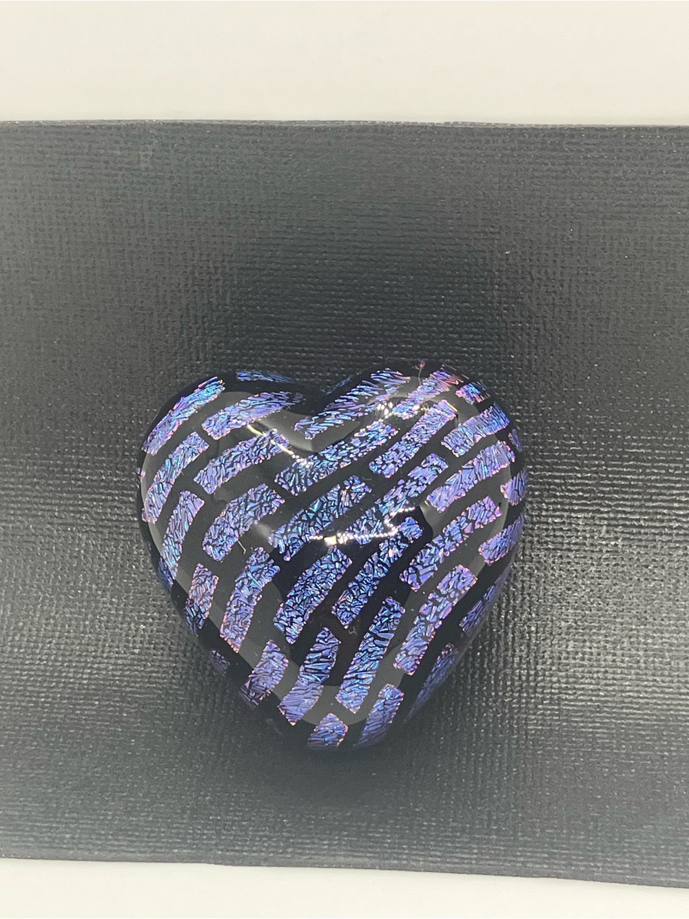 ⁠Robert Held Dichroic Glass Heart Paperweight Purple Black Signed⁠ Art Glass